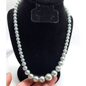Graduated Pearl Necklace Signed Japan 22in